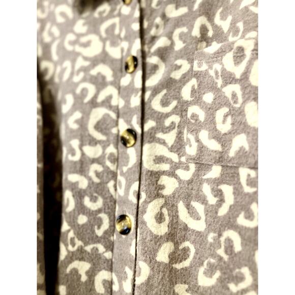 143 Story by Line Up Long Sleeve Button-Up Sweater - Picture 3 of 4